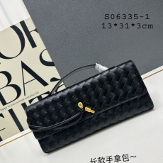 Bottega Veneta Clutch Bags